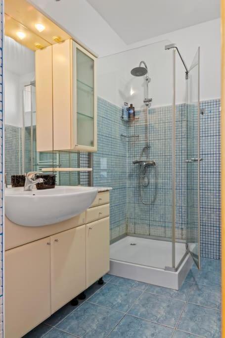 Bamboo Ultra Central Apartment Bucureşti Ngoại thất bức ảnh