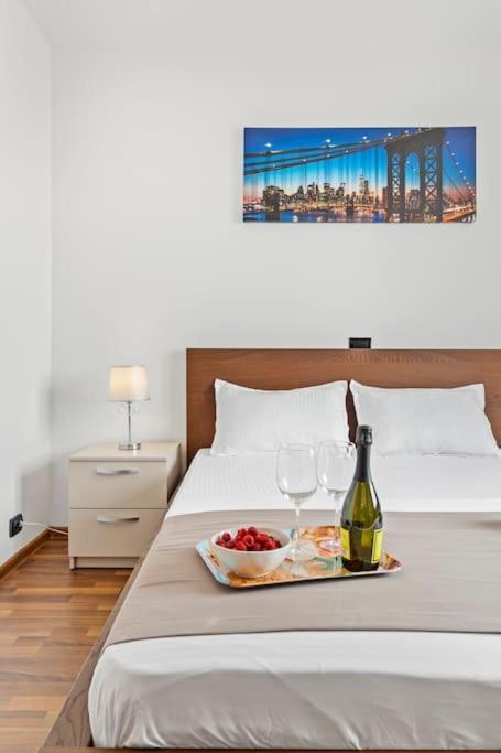 Bamboo Ultra Central Apartment Bucureşti Ngoại thất bức ảnh